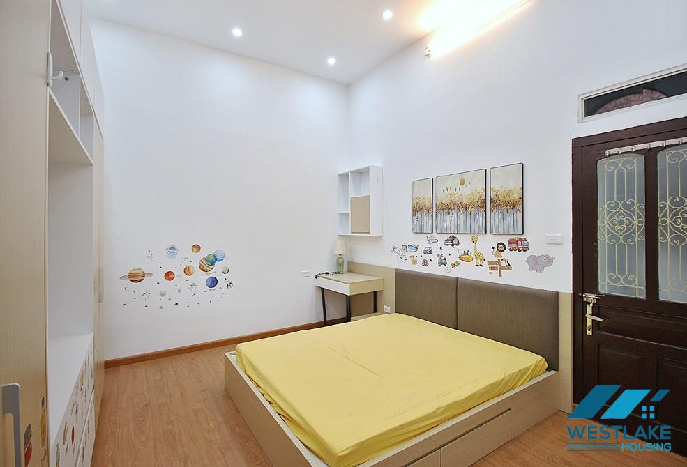 Một Ngôi Nhà 1 Phòng Ngủ Đẹp, Rông Thoáng Cho Thuê Tại Tây Hồ, Hà Nội