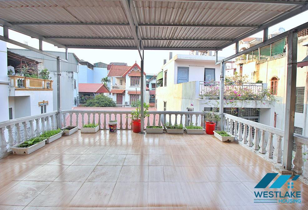 Một Ngôi Nhà 1 Phòng Ngủ Đẹp, Rông Thoáng Cho Thuê Tại Tây Hồ, Hà Nội