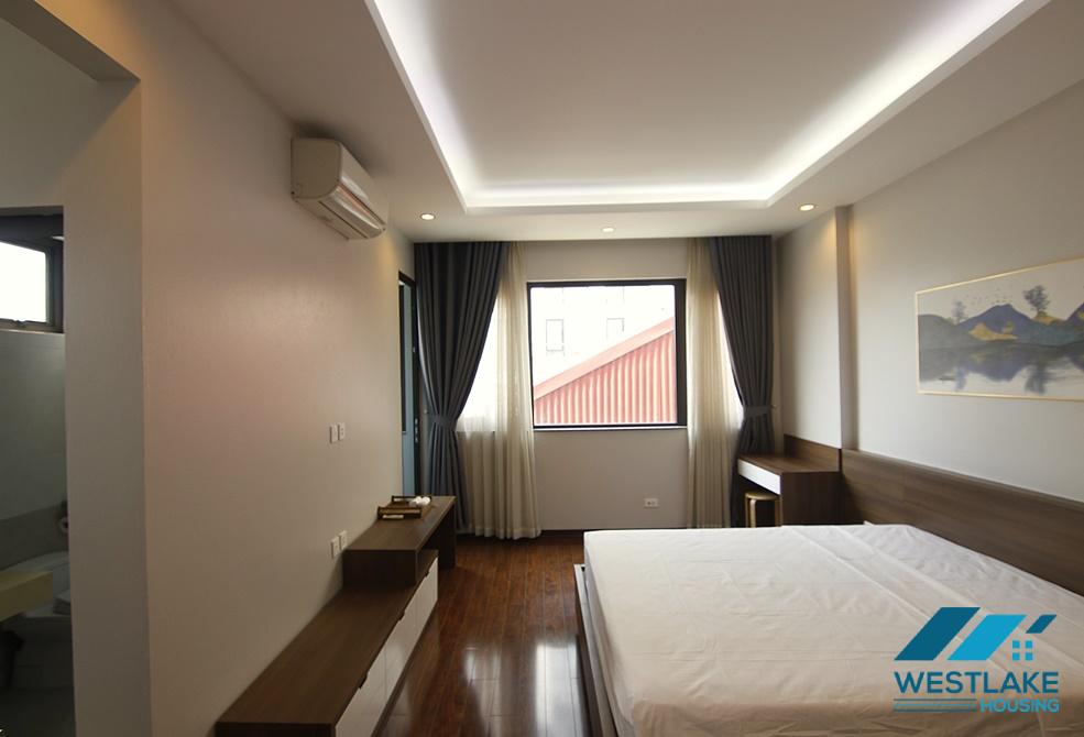 Fashionable layouts with modern design apartment for rent in Ba Dinh, Ha Noi