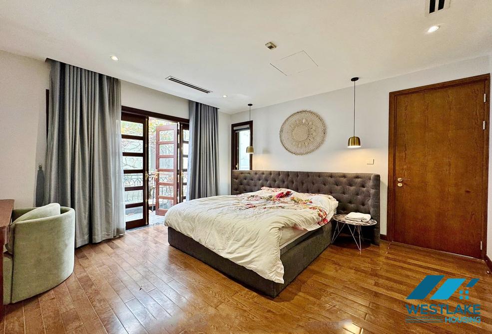 Garden 4 bedrooms house for rent in Tay Ho, Ha Noi