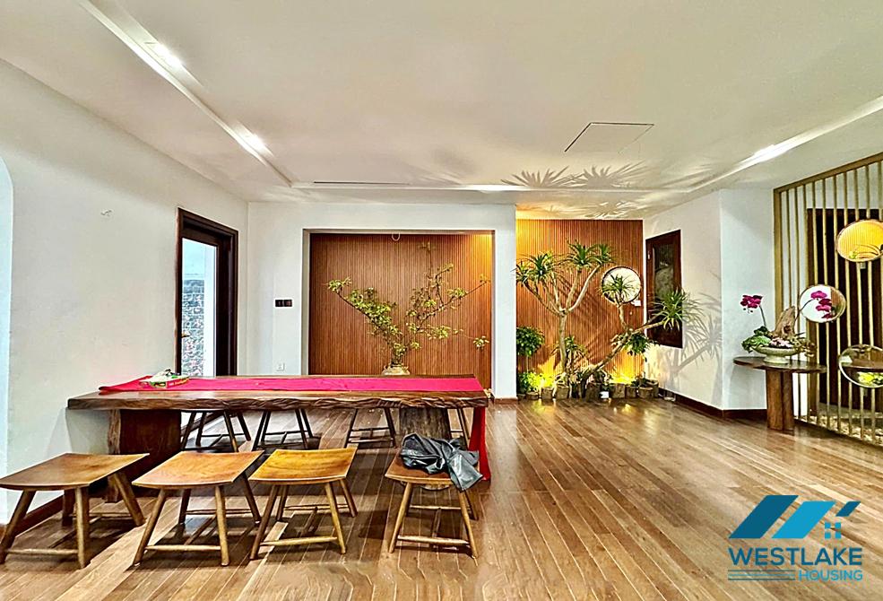 Garden 4 bedrooms house for rent in Tay Ho, Ha Noi