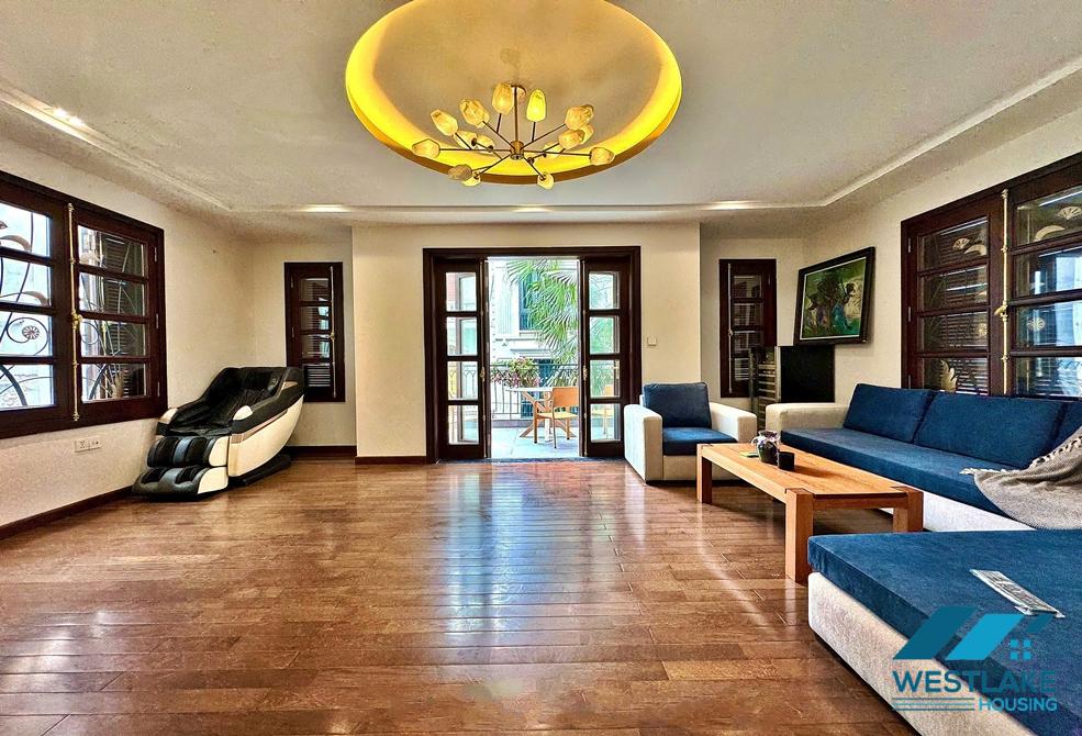 Garden 4 bedrooms house for rent in Tay Ho, Ha Noi