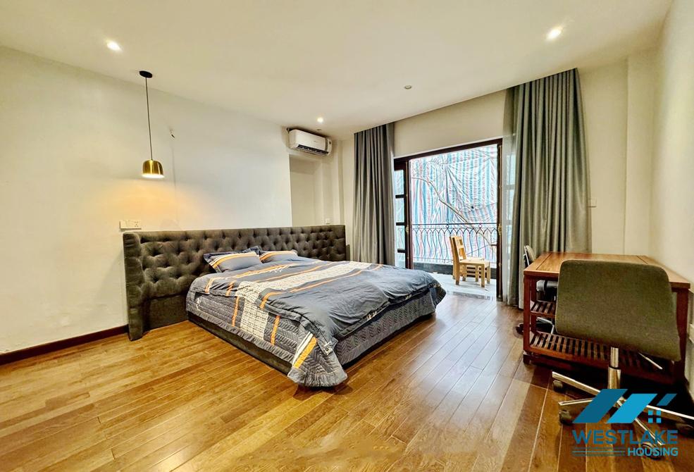 Garden 4 bedrooms house for rent in Tay Ho, Ha Noi