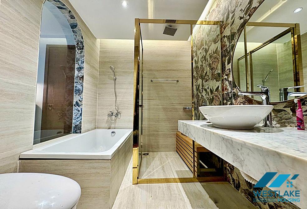 Garden 4 bedrooms house for rent in Tay Ho, Ha Noi