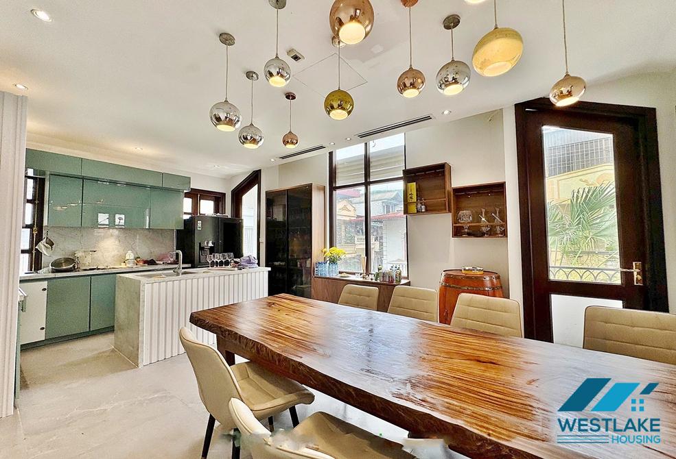 Garden 4 bedrooms house for rent in Tay Ho, Ha Noi