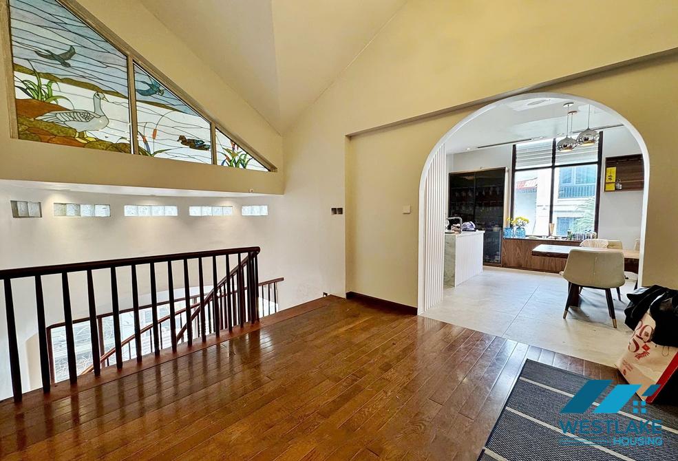 Garden 4 bedrooms house for rent in Tay Ho, Ha Noi