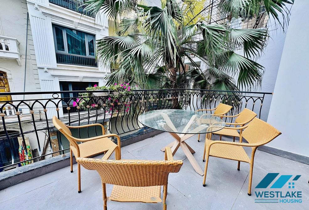 Garden 4 bedrooms house for rent in Tay Ho, Ha Noi
