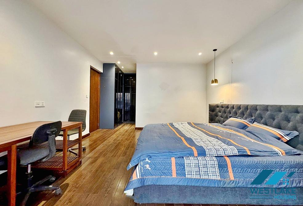 Garden 4 bedrooms house for rent in Tay Ho, Ha Noi