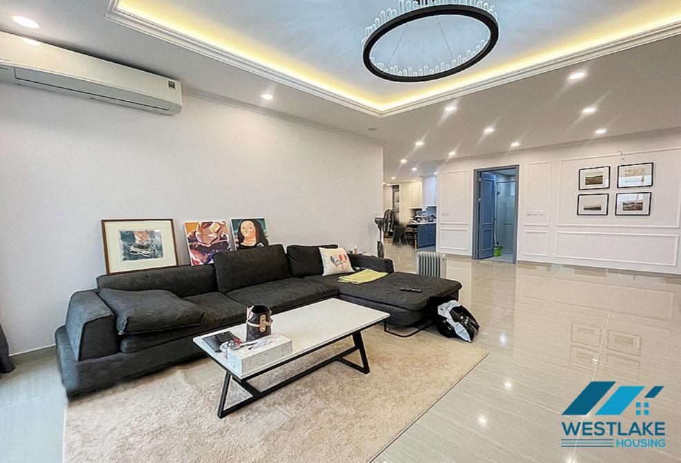 Căn hộ hiện đại 153m2 cho thuê tại tòa nhà Link Ciputra, Hà Nội