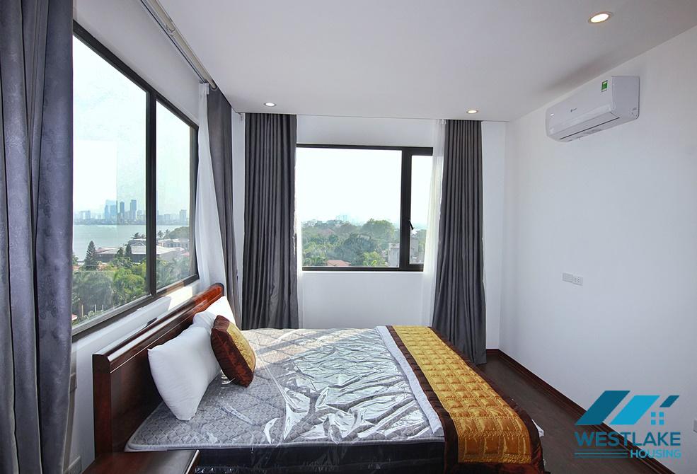 Lake view one bedroom apartment for rent in Xuan Dieu, Tay Ho
