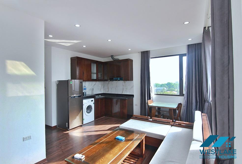 Lake view one bedroom apartment for rent in Xuan Dieu, Tay Ho