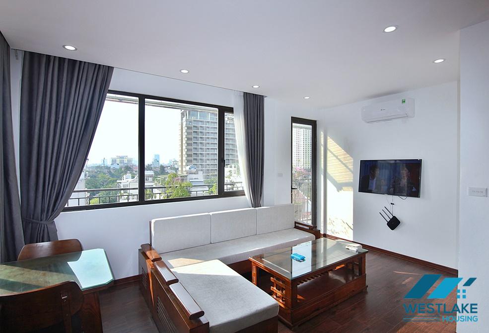  Lake view one bedroom apartment for rent in Xuan Dieu, Tay Ho
