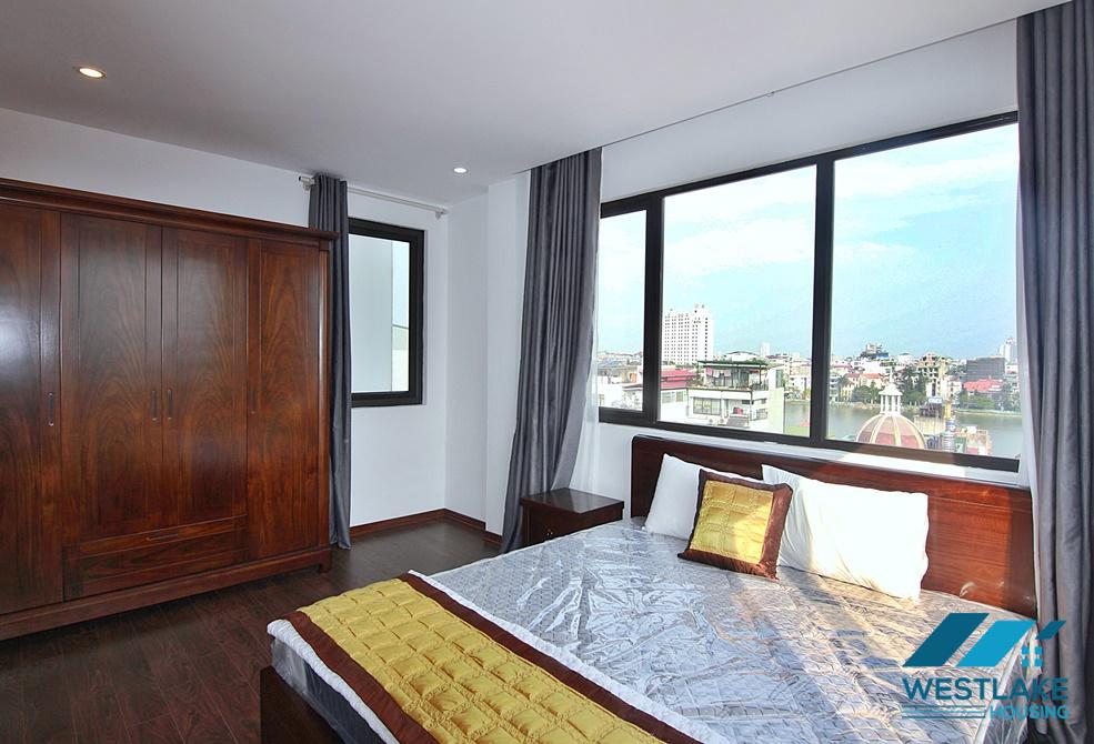 Lake view one bedroom apartment for rent in Xuan Dieu, Tay Ho