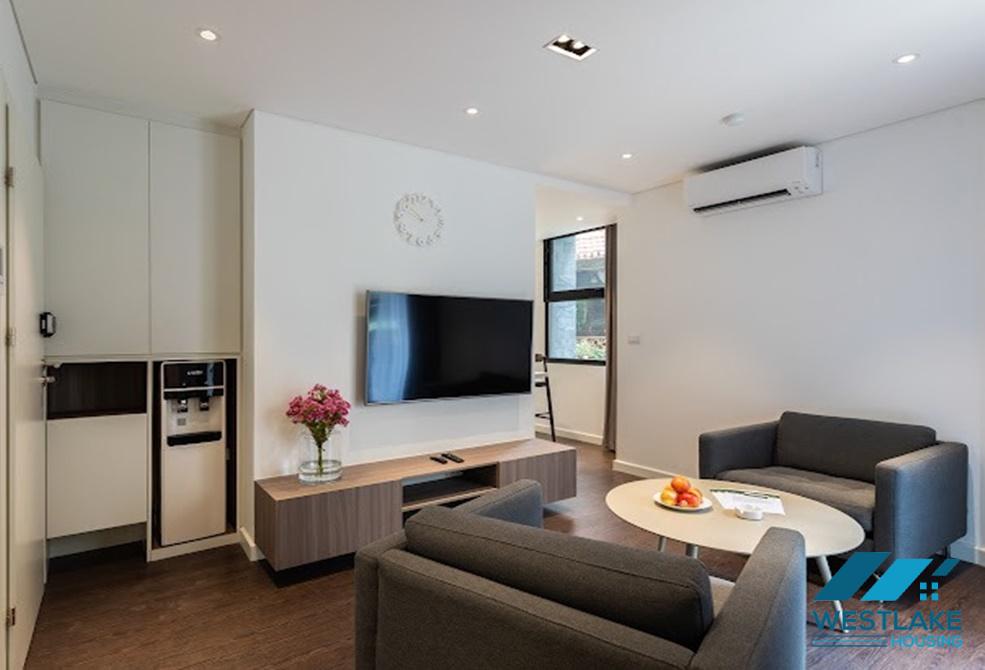 Modern one bedroom apartment for rent on To Ngoc Van Street, Tay Ho, Ha Noi