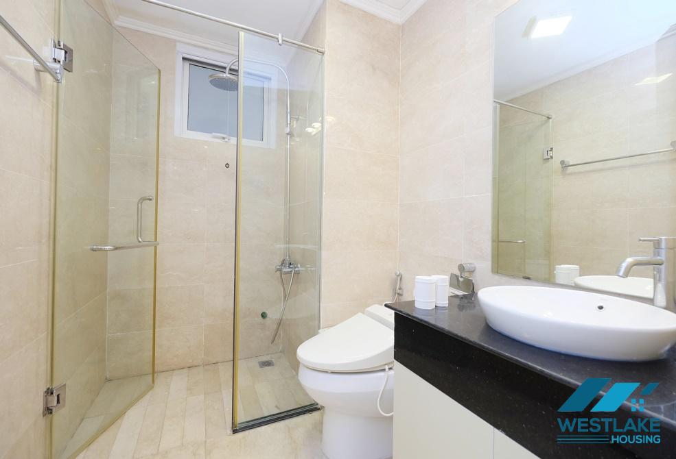 Cho thuê căn hộ 3 phòng ngủ 154m2 sang trọng tại Ciputra, Hà Nội