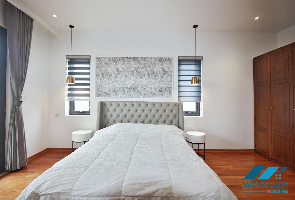 Lovely 04 bedrooms apartment for rent in Tay Ho, Ha Noi