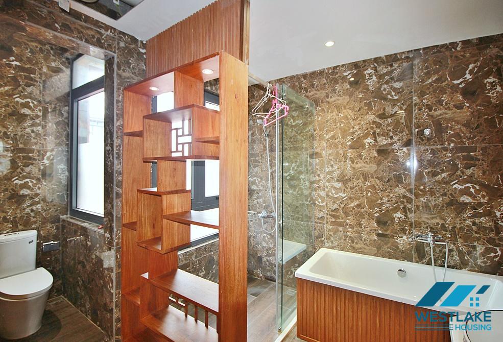 Lovely 04 bedrooms apartment for rent in Tay Ho, Ha Noi