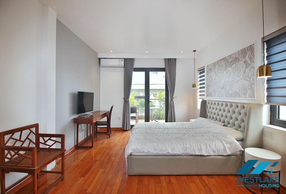 Căn Hộ 04 Phòng Ngủ Rộng Đẹp, Sáng Thoáng Cho Thuê Tại Tây Hồ, Hà Nội