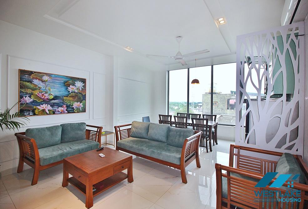 Căn Hộ 04 Phòng Ngủ Rộng Đẹp, Sáng Thoáng Cho Thuê Tại Tây Hồ, Hà Nội