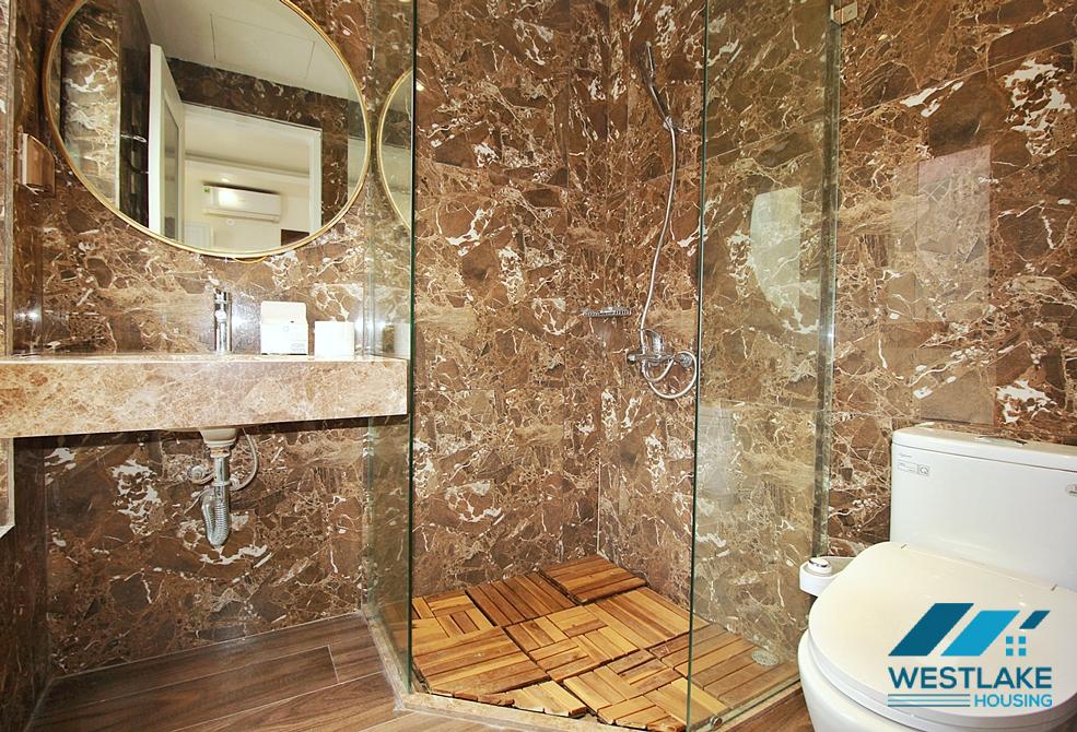 Căn Hộ 2 Phòng Ngủ Ánh Sáng Tự Nhiên Tốt Cho thuê tại Nghi Tàm, Tây Hồ