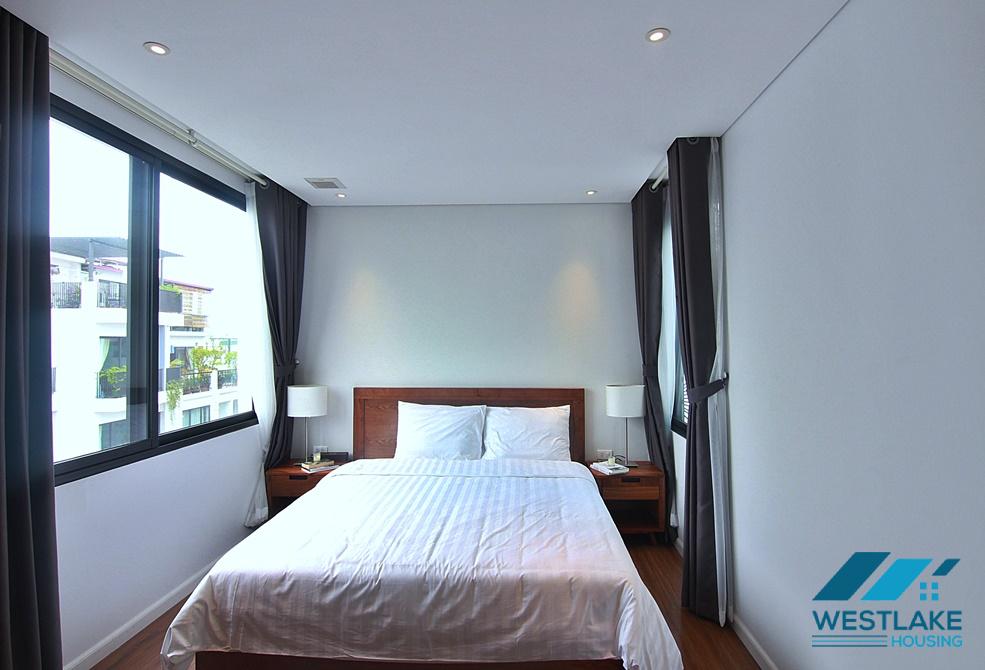 02-bedroom apartment on the top floor with breathtaking lake view on Tu Hoa street, Tay Ho, Ha Noi