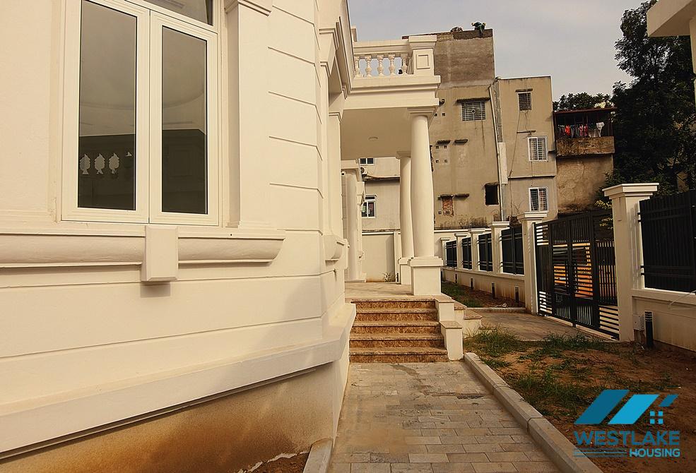 Biệt thự cho thuê làm văn phòng hoặc ở tại Ba Đình, Hà Nội, Việt Nam