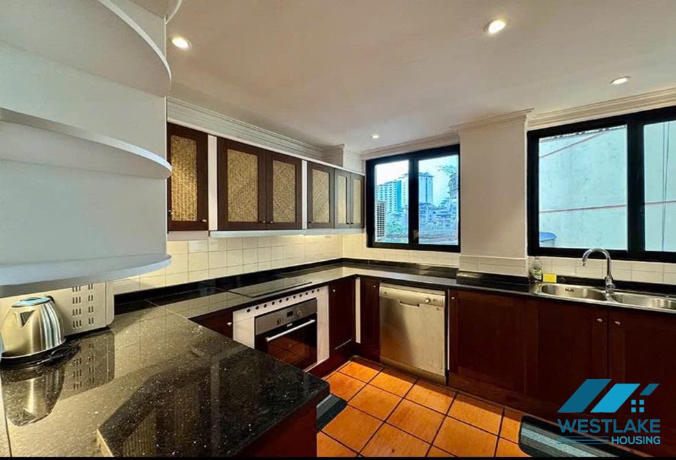 Newly renovated 03 bedrooms apartment for rent in Truc Bach area, Ba Dinh, Ha Noi