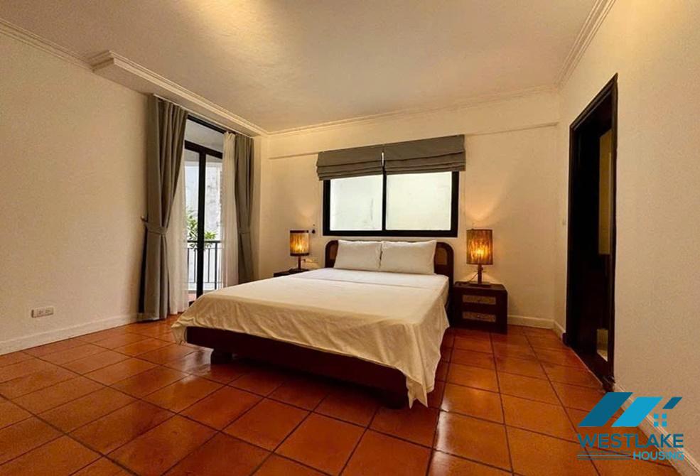 Newly renovated 03 bedrooms apartment for rent in Truc Bach area, Ba Dinh, Ha Noi