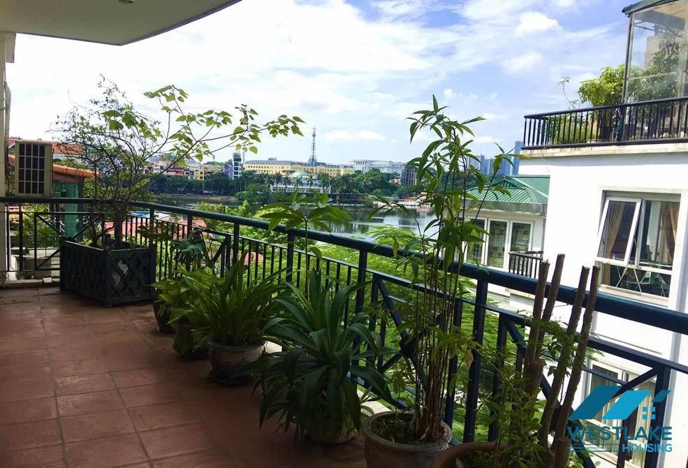 Fully serviced 03 bedrooms apartment for rent in Truc Bach area, Ba Dinh, Ha Noi