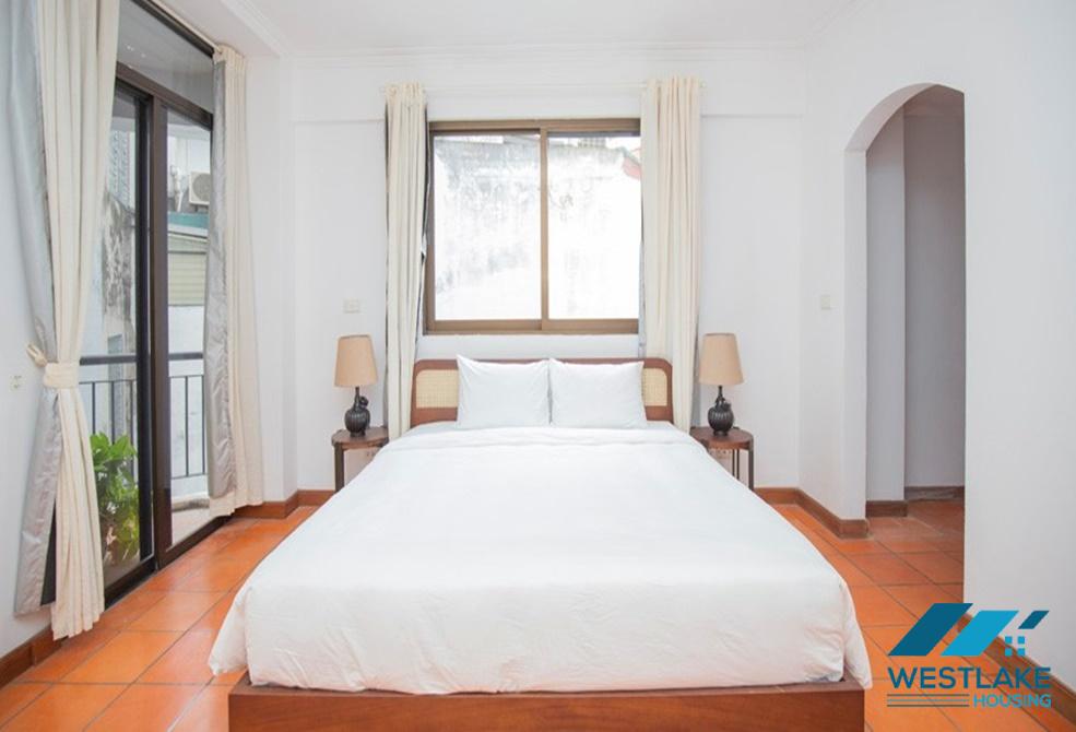 Fully serviced 03 bedrooms apartment for rent in Truc Bach area, Ba Dinh, Ha Noi