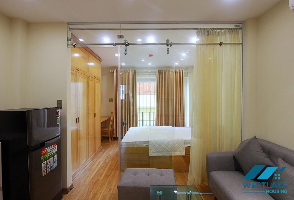  A cozy and good-priced apartment for rent on Dang Thai Mai street
