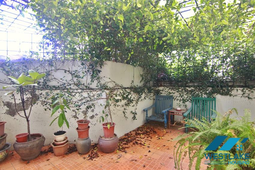 Nhà 2 phòng ngủ cho thuê tại đường Lương Yên quận Hai Bà Trưng