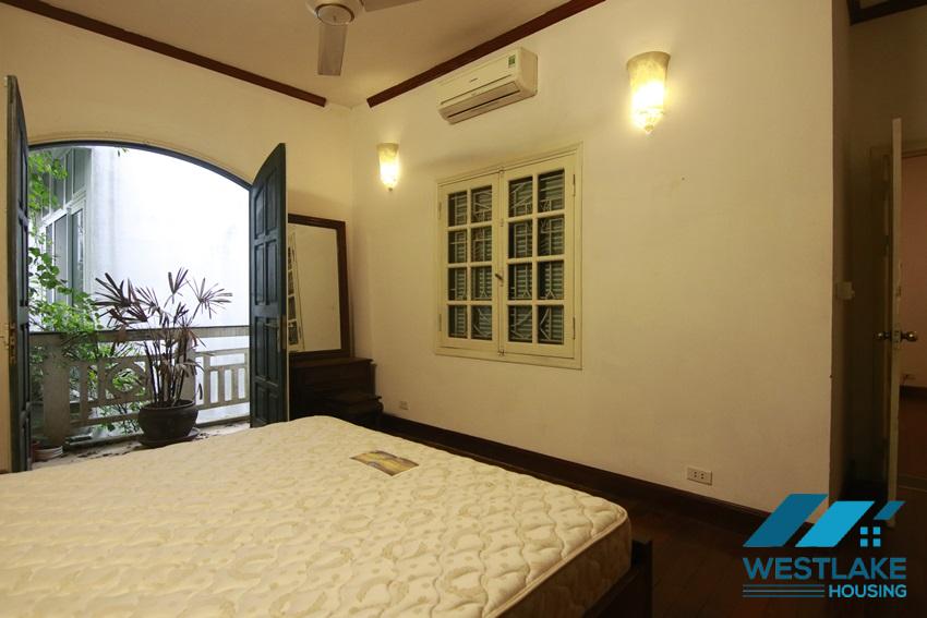 Nhà 2 phòng ngủ cho thuê tại đường Lương Yên quận Hai Bà Trưng