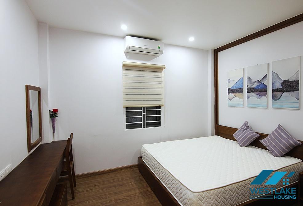 A brand new 1 bedroom apartment for rent in Nghi Tam, Tay Ho, Ha Noi