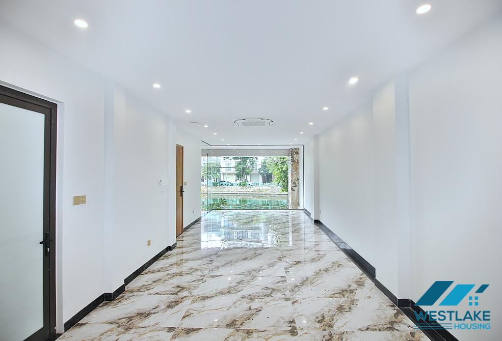 Brand new and lake view office for rent in Tay Ho, Ha Noi