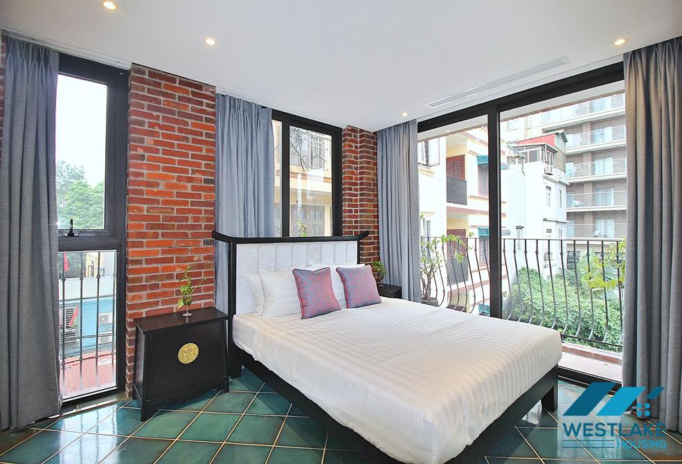 Căn Hộ 4 Phòng Ngủ Phong Cách Độc Đáo Và Lạ Mắt Cho Thuê Tại Đặng Thai Mai, Tây Hồ