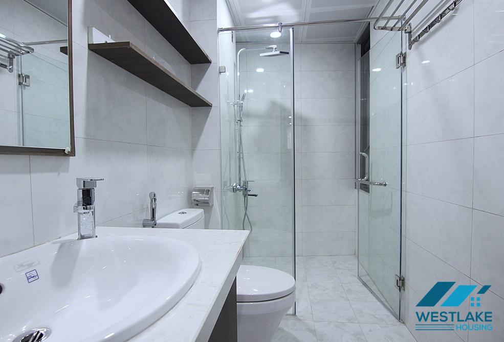 A spacious and cheap 1 bedroom apartment in Nhat chieu for rent
