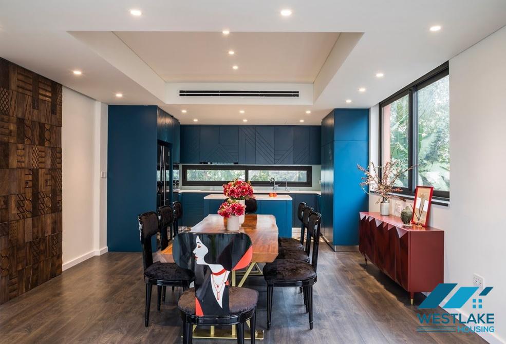 Biệt thự sân vườn bể bơi siêu VIP cho thuê tại Ngọc Thụy Long Biên