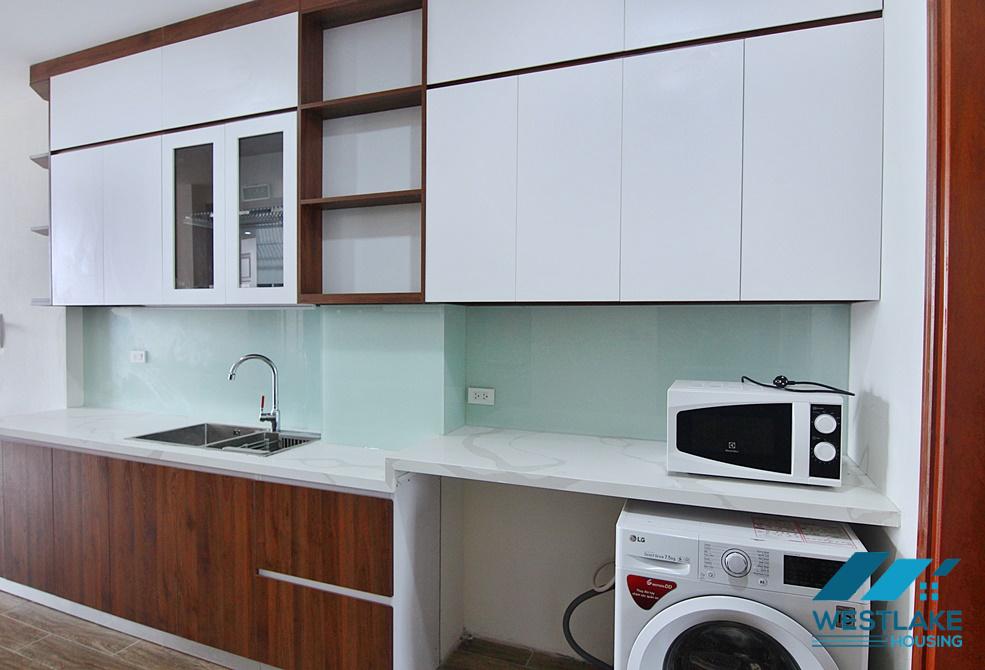 A spacious and bright 1 bedroom apartment in Tay ho area