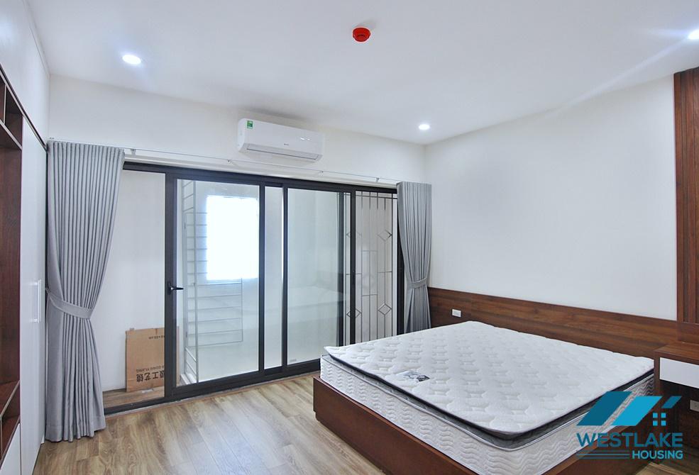 A spacious and bright 1 bedroom apartment in Tay ho area