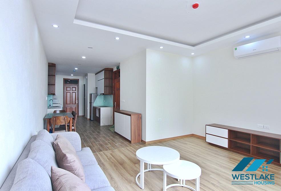 A spacious and bright 1 bedroom apartment in Tay ho area