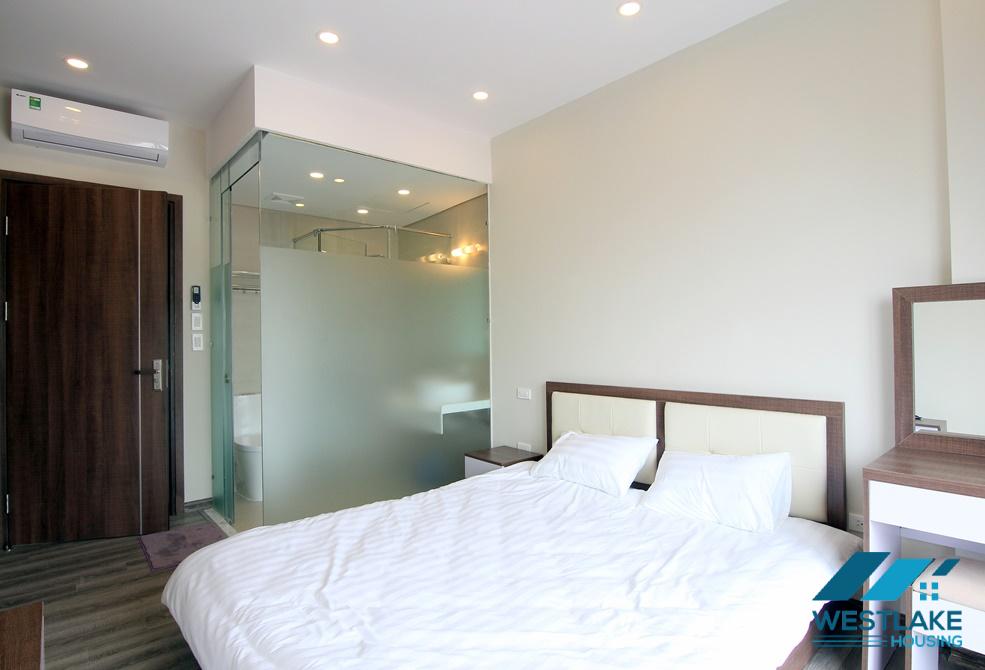 A bright and cozy 2 bedroom apartment for rent in Tay ho