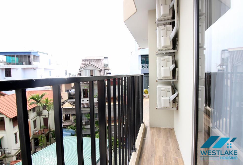A bright and cozy 2 bedroom apartment for rent in Tay ho