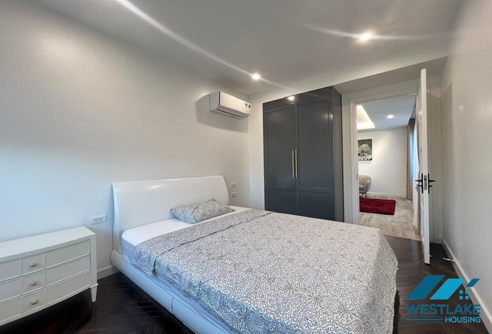Newly renovated and fully furnished 04 bedrooms apartment for rent in Ciputra, Tay Ho, Hanoi