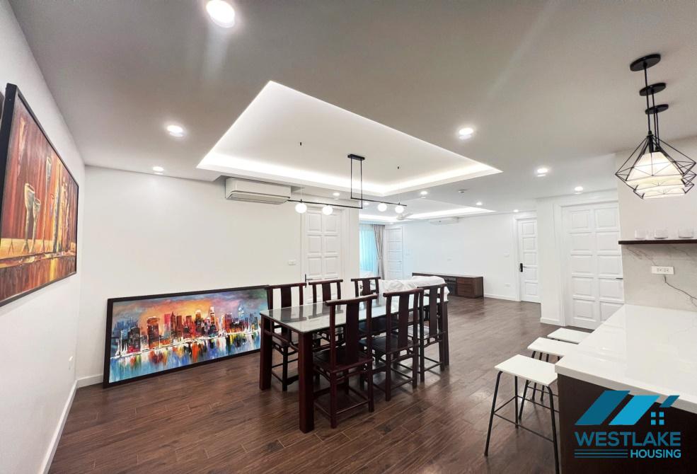 Nice and clean 04 bedrooms apartment for rent in Ciputra, Tay Ho, Ha Noi