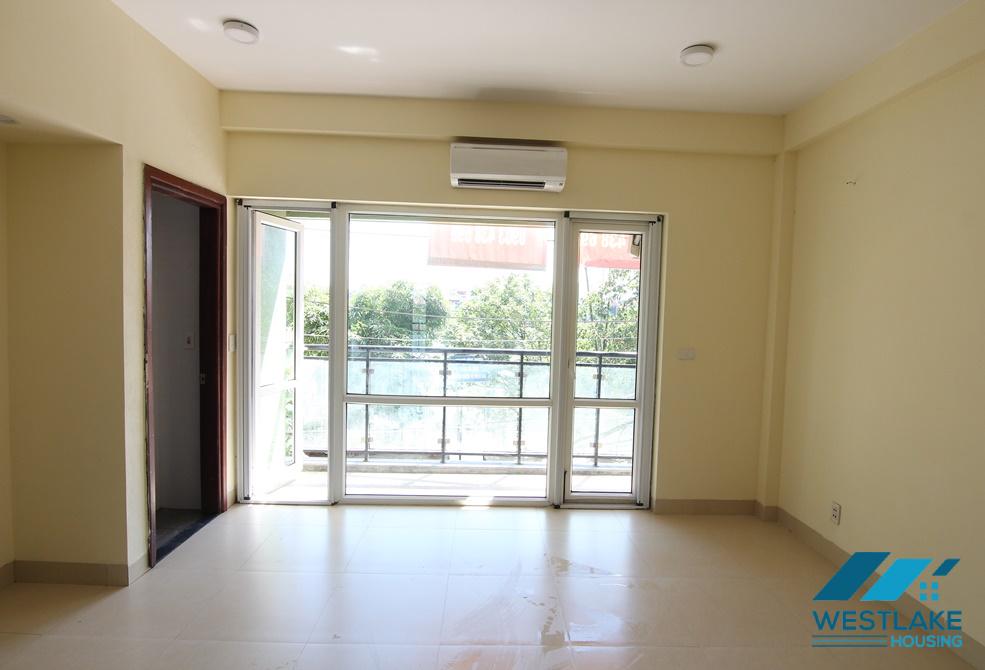 Cho Thuê Văn Phòng 2 San Thông 170m2  View Hồ Tại Trung Tâm Tây Hồ, Hà Nội