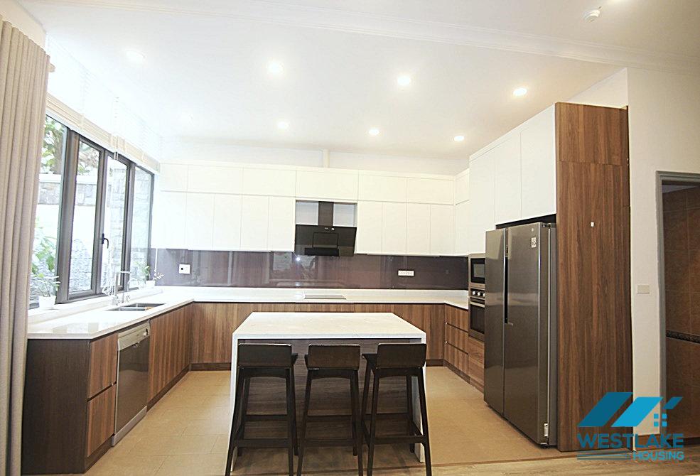 Beautiful house for rent in D4 Block, Ciputra compound, Tay Ho, Ha Noi