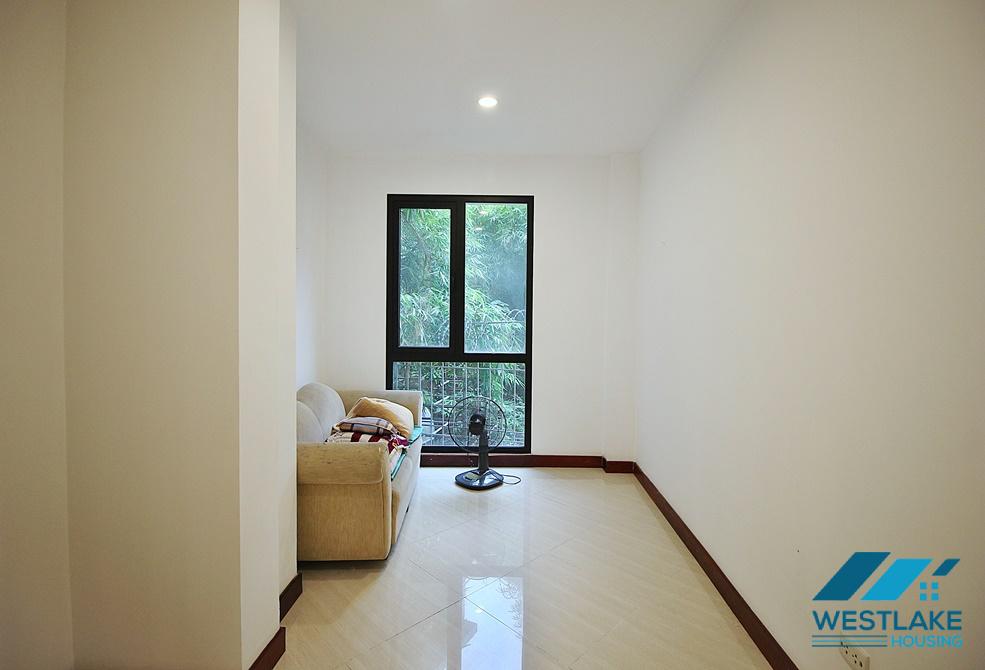 Cho Thuê Văn Phòng Rộng Thoáng Tại Phố Tô Ngọc Vân, Tây Hồ, Hà Nội
