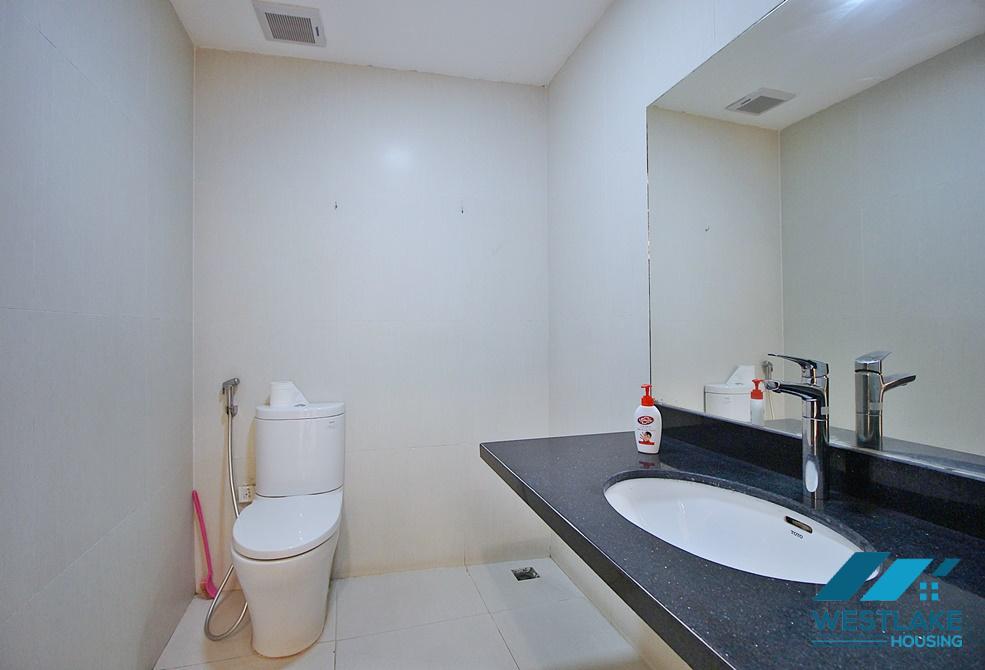 Cho Thuê Văn Phòng Rộng Thoáng Tại Phố Tô Ngọc Vân, Tây Hồ, Hà Nội