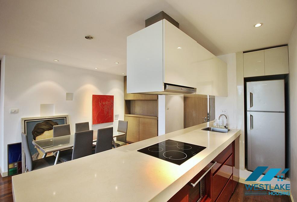 Spacious one bedroom apartment for rent on Tay Ho street